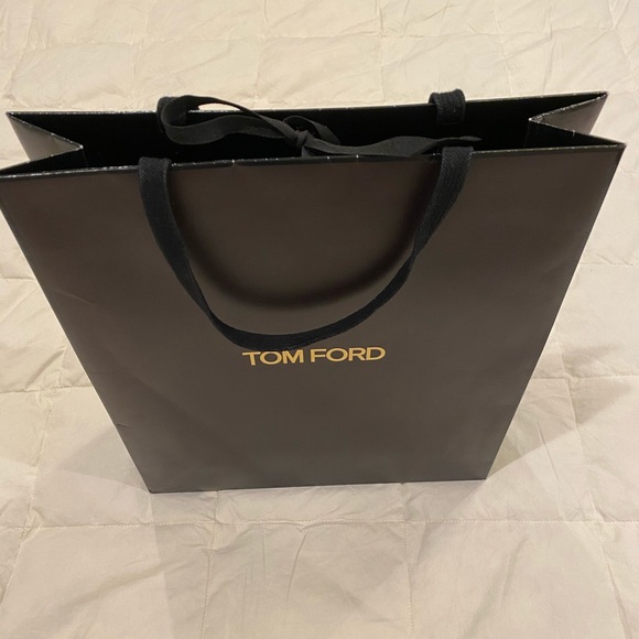 Tom Ford Medium Shopping Paper Bag - Picture 3 of 6